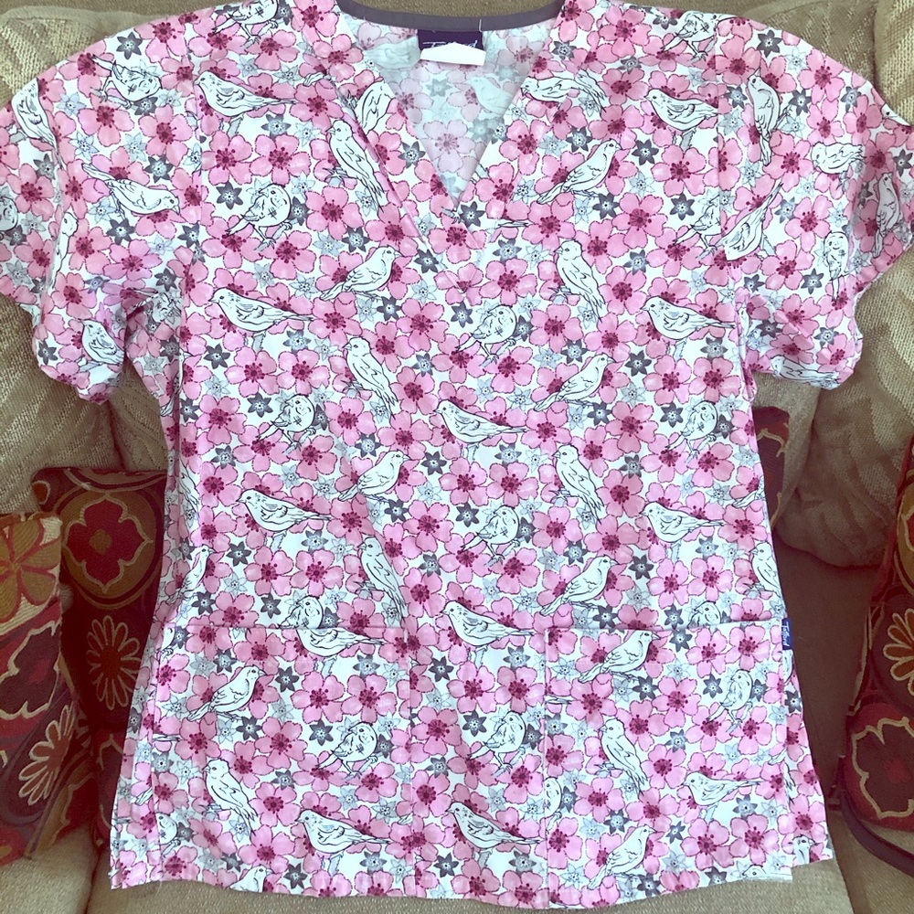 Tafford Scrub Top